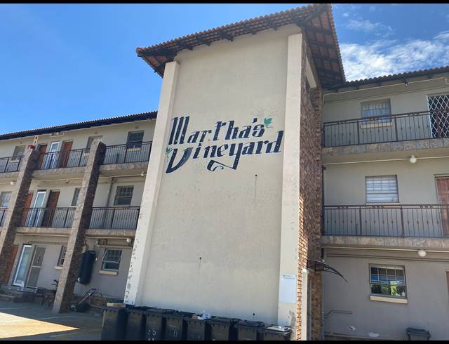 2 BEDROOM SECTIONAL TITLE FOR SALE IN RAVENSWOOD
